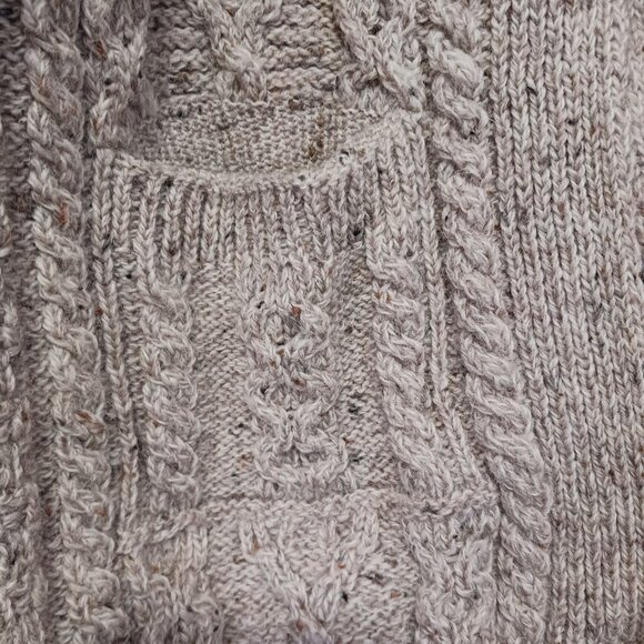 Carraig Donn Pure Wool Cable Knit Shawl Fisherman Sweater Toogle Cardigan XL - Picture 6 of 7